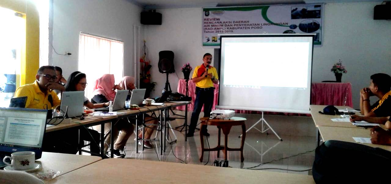 Workshop Tim RAD-AMPL Poso bahas Air Minum