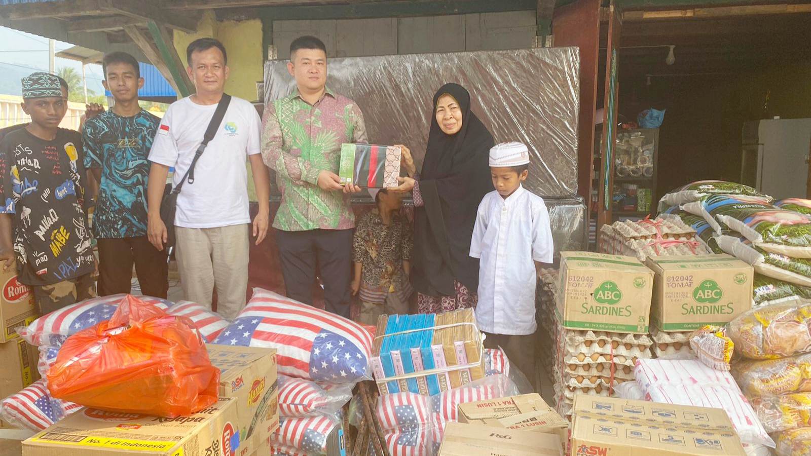 Lagi-lagi, PT GNI Berikan Bantuan Anak Panti Asuhan di Kolonodale
