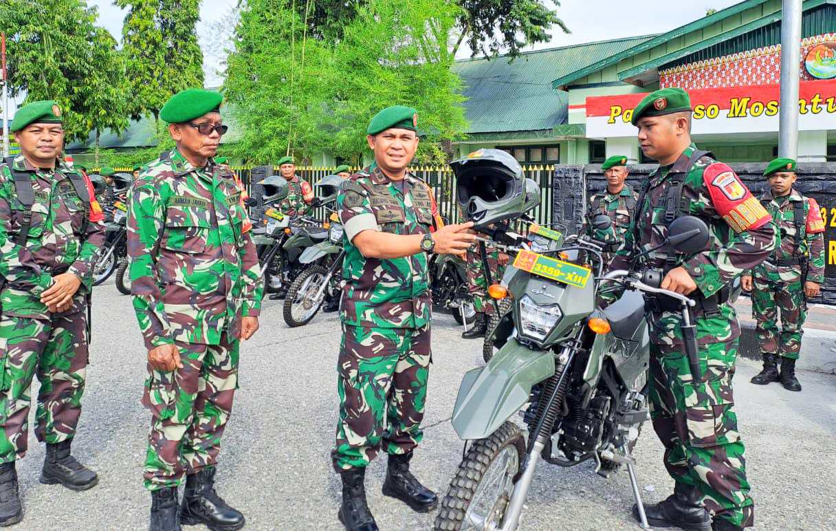 Dandim 1307 Poso Serahkan Kendaraan Operasional kepada Para Babinsa