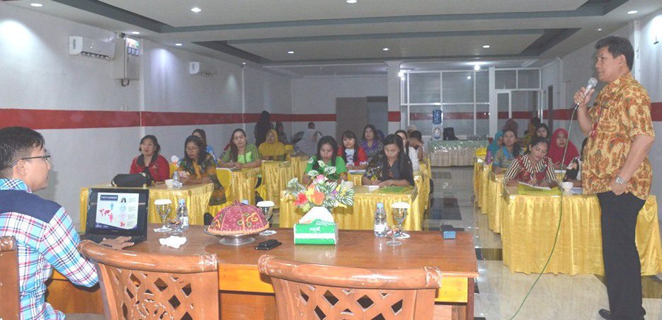 Dinkes Poso Libatkan 24 Bidan Desa, Pelatihan Deteksi Dini IVA TES