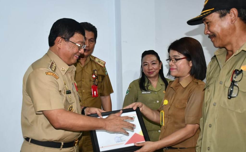Poso Lulusan Akreditasi Terbaik di Sulteng, Enam Puskesmas Predikat Utama