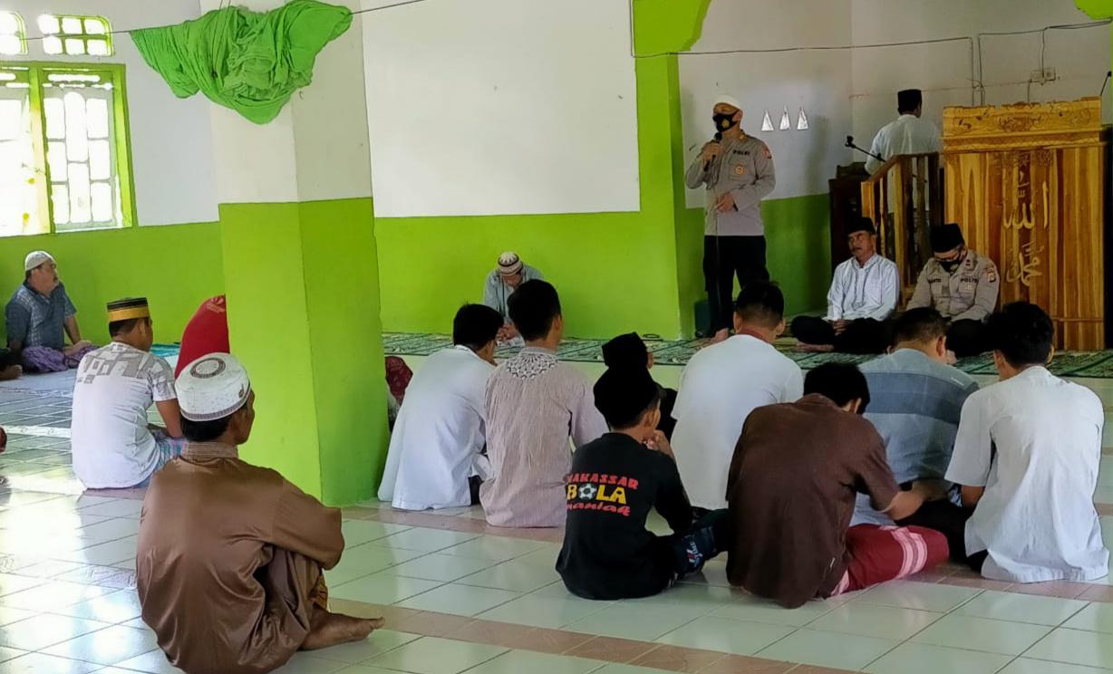 Subsatgas Binmas Polres Poso, Masuk Desa Majulea dan Toyado Minta Dukung Ops Madago Raya dan Imbauan Covid-19