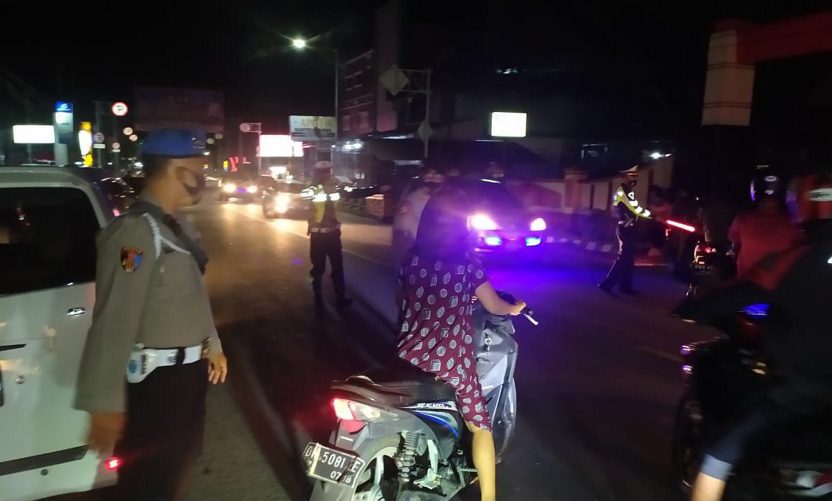 Razia, Polres Poso Amankan Mobil Membawa 5,61 gram Sabu