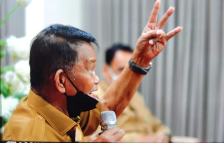Pastikan Penangan COVId-19, Setiap Pagi Gubernur akan Menelfon Bupati