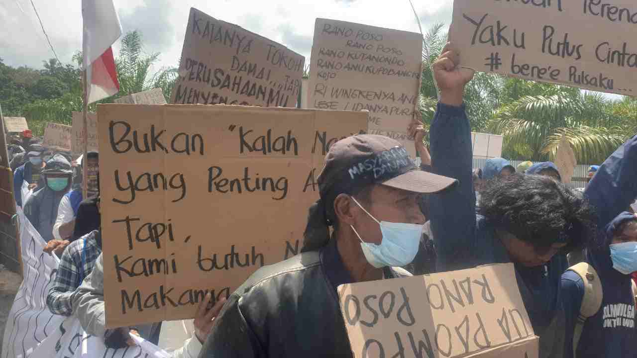 PT. Poso Energy Kena Denda Adat dari Masyarakat Danau Poso
