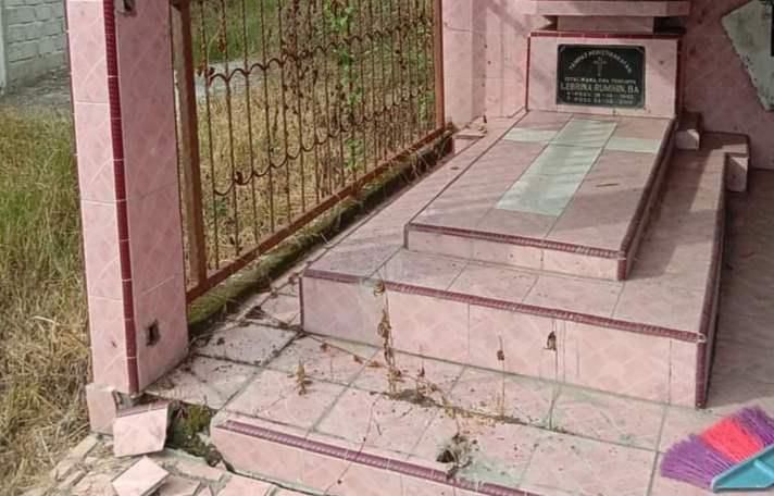 Waspada, Marak Aksi Pencurian Pagar Besi Kuburan di Poso