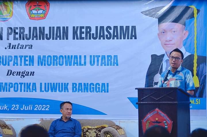 Pemkab Morut dan Universitas Tompotika Luwuk Teken MoU Pengembangan SDM