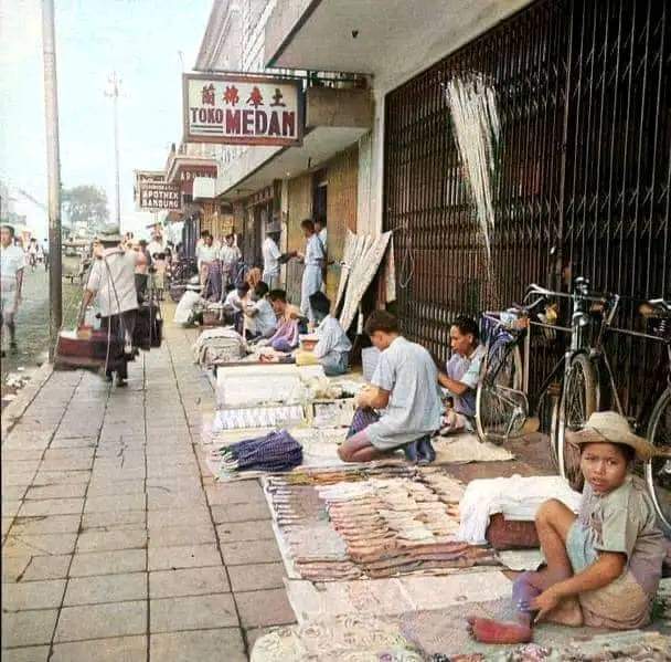 Peraturan Gubernur Ini, Sebutan Pedagang Kaki Lima Muncul Pertama Kali