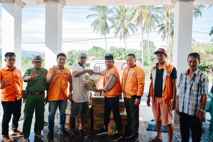 Partai Hanura Salurkan Bantuan 
