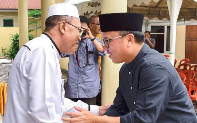 Rayakan Idul Fitri, Bupati Morut Kunjungi Kediaman Wabup, Pejabat dan Tokoh Masyarakat