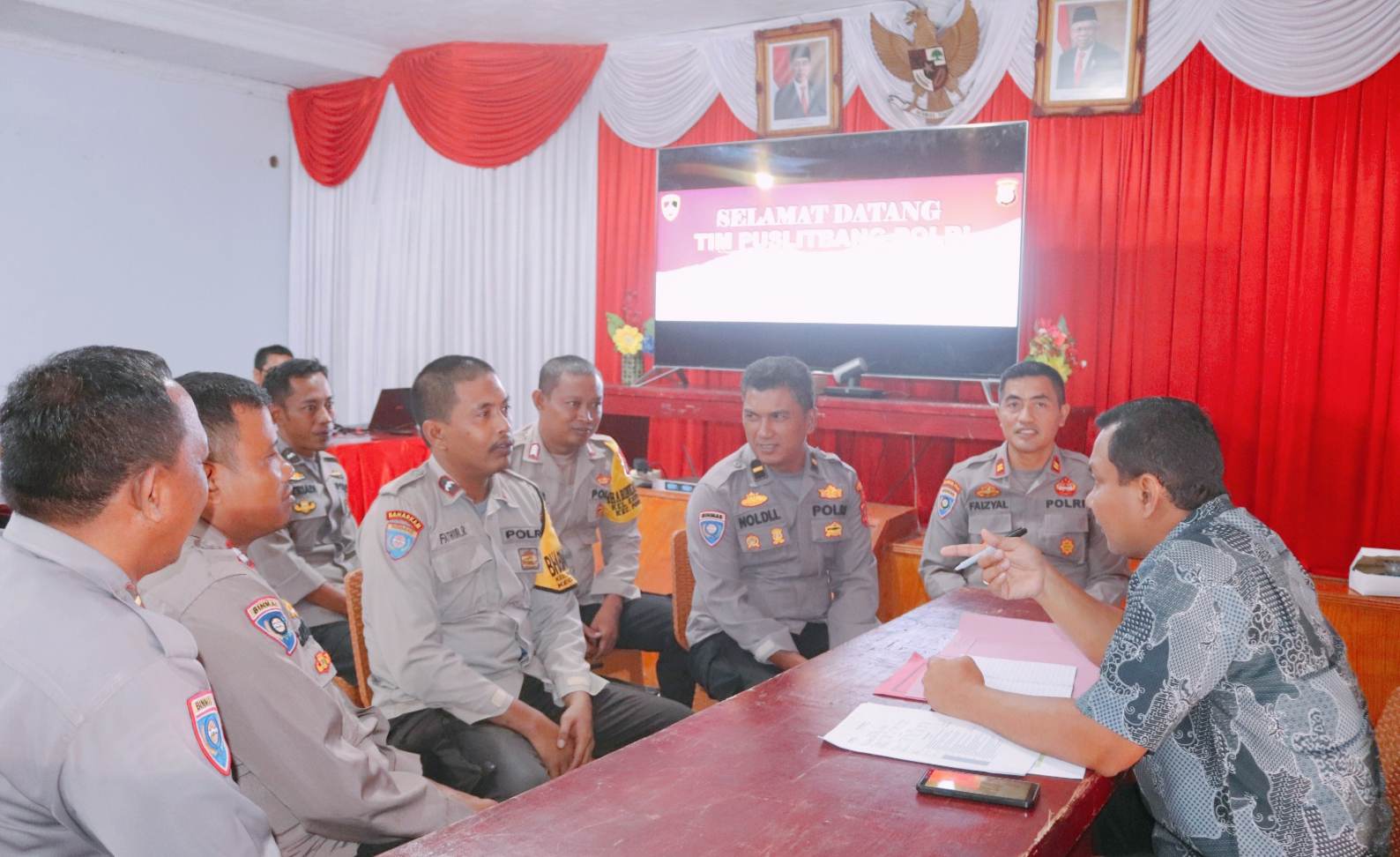 Puslitbang Polri Kunjungi Polres Poso Pastikan Pelayanan Kepolisian Berjalan Baik