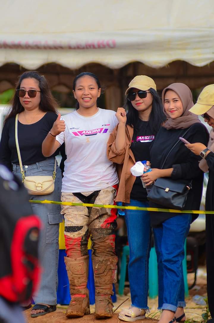 Crosser Putri Asal Sulut