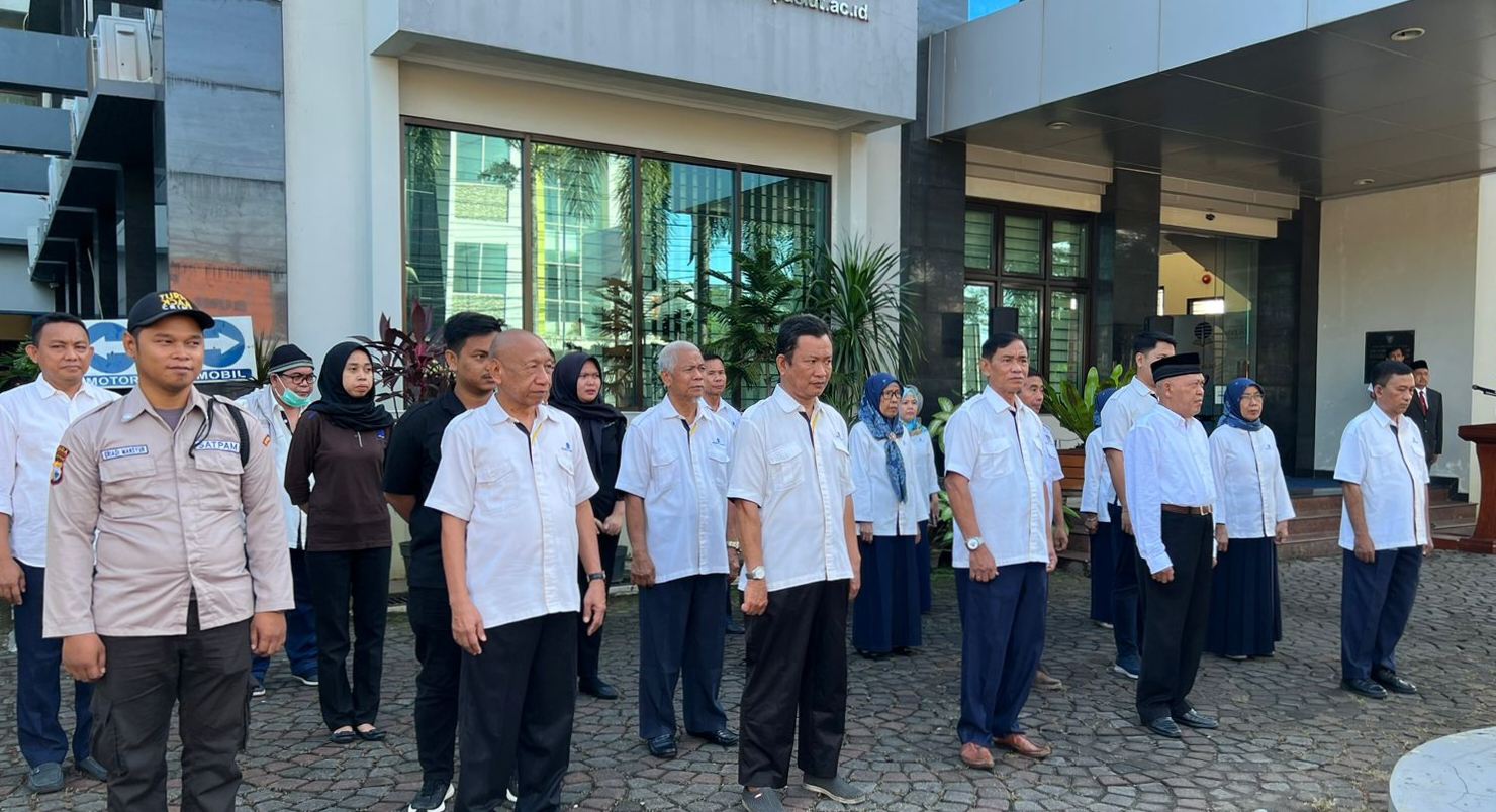 Prof Rahman Rahim Pimpin Upacara Peringatan Hari Lahir Pancasila di Kantor UT Makassar