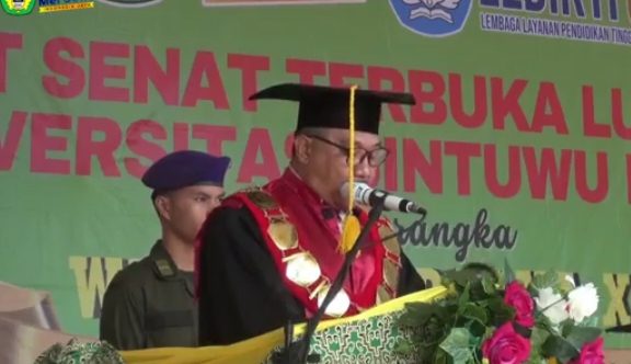 UNSIMAR Poso Kembali Wisuda