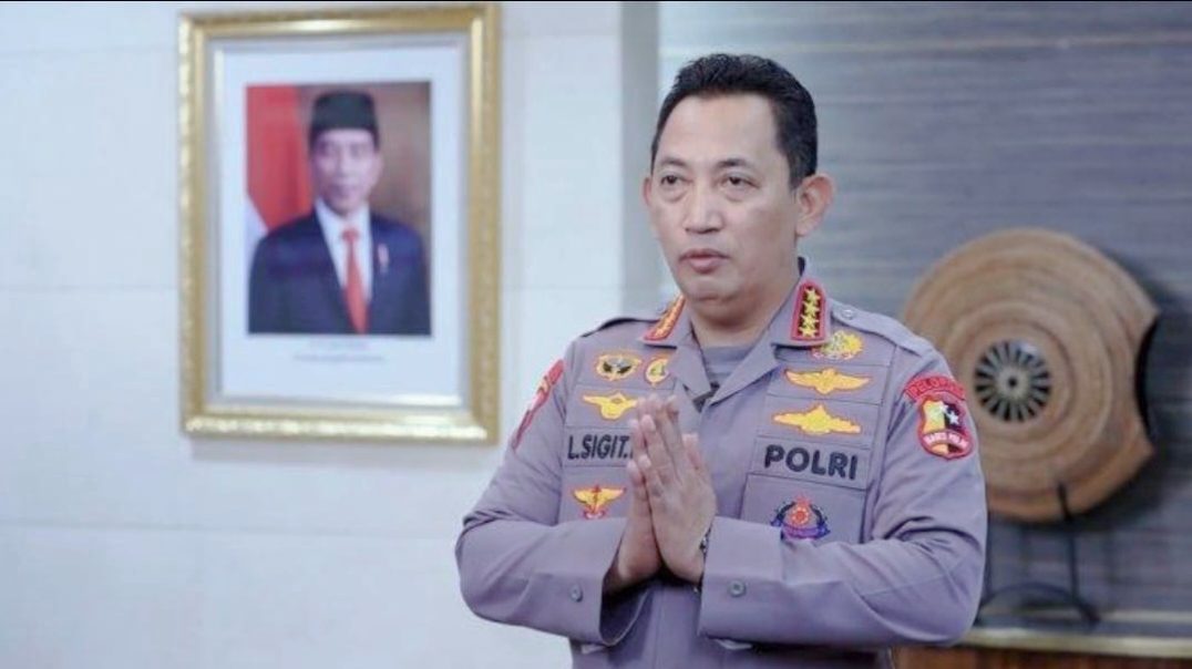 Kapolri Ucapkan Selamat Natal dan Tahun Baru, Rayakan Penuh Kedamaian