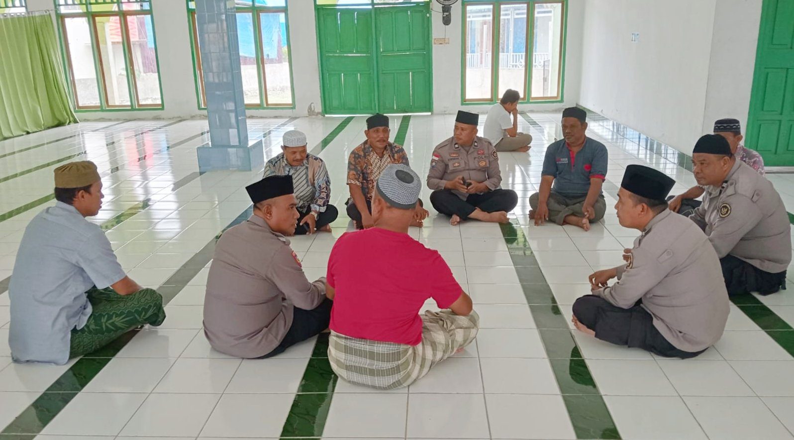 Tim Da’i Polri, Imam dan Jamaah Masjid di Parimo Sepakat Jaga Kamtibmas