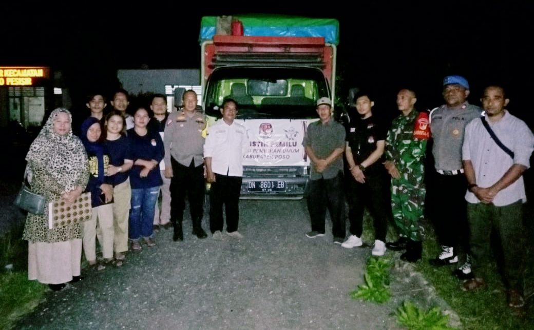 Pergeseran Kembali Logistik Pemilu 2024 dari Poso Pesisir Dikawal Aparat