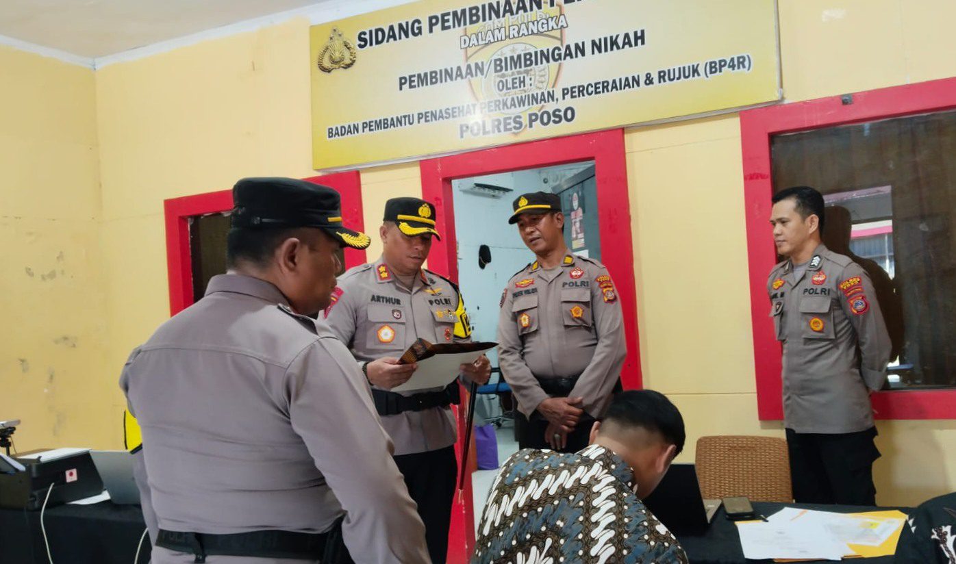 Kapolres Poso Meninjau Proses Penerimaan Anggota Polri T.A 2024