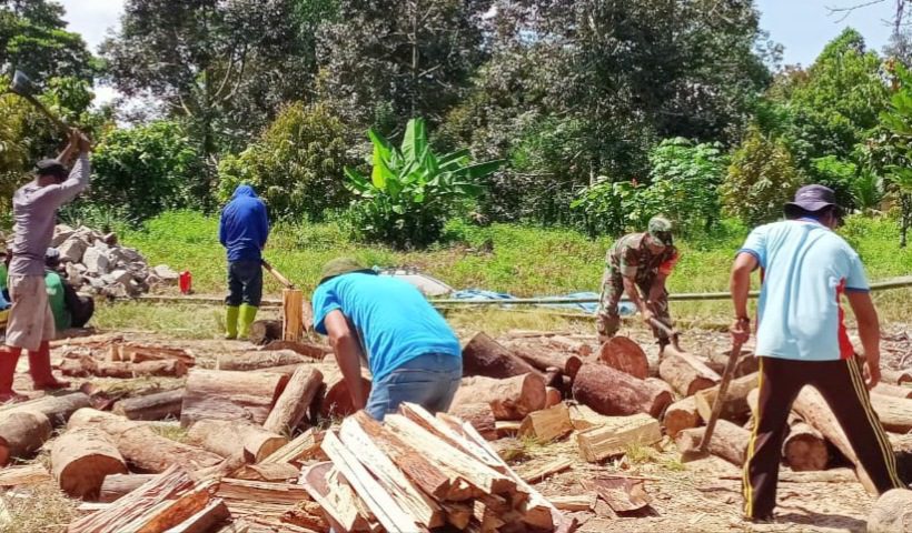 Babinsa Koramil 1307-11/Pamona Selatan Selalu Hadir Ditengah Warga
