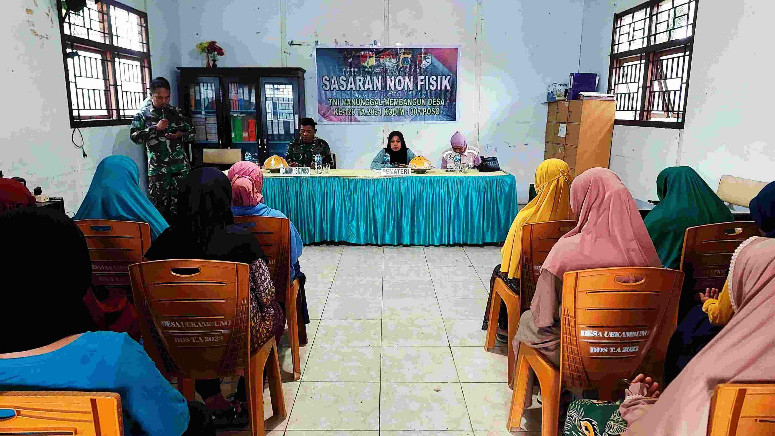 Di Lokasi TMMD Kodim Poso Warga Desa Uekambuno Dapat Penyuluhan Kesehatan