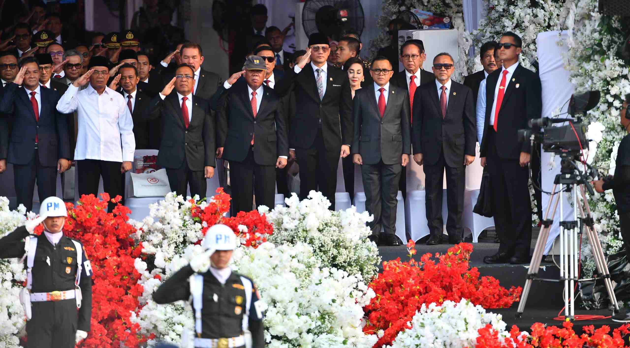 Peringati Hari Bhayangkara ke-78, Menteri AHY Hadiri Upacara di Monas