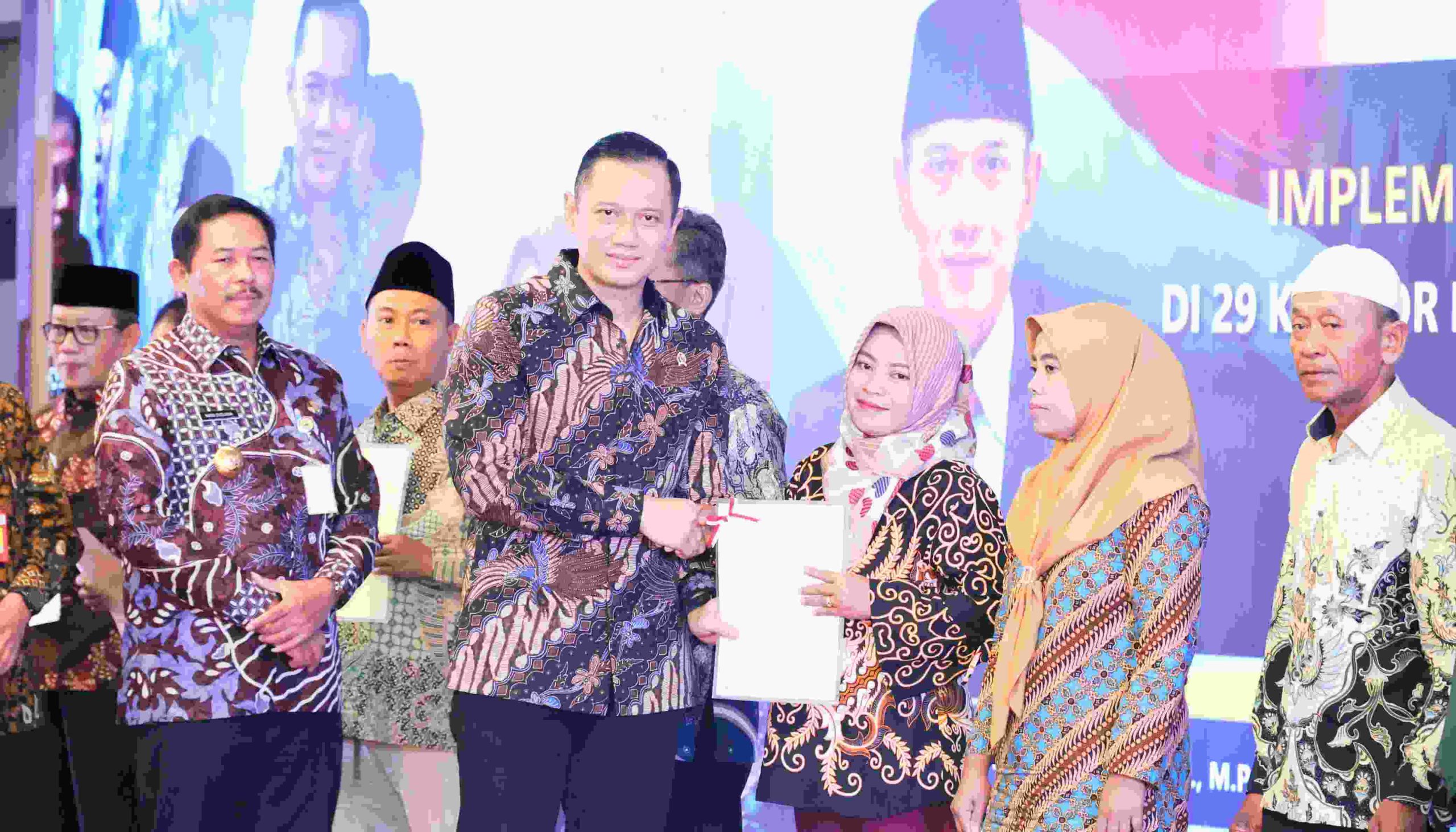 Menteri AHY Resmikan Implementasi Sertipikat Tanah Elektronik di Provinsi Jawa Tengah