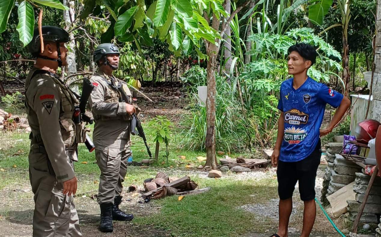 Satgas III Preventif Bagikan Tips Keamanan dan Imbauan Kamtibmas di Wilayah Operasi