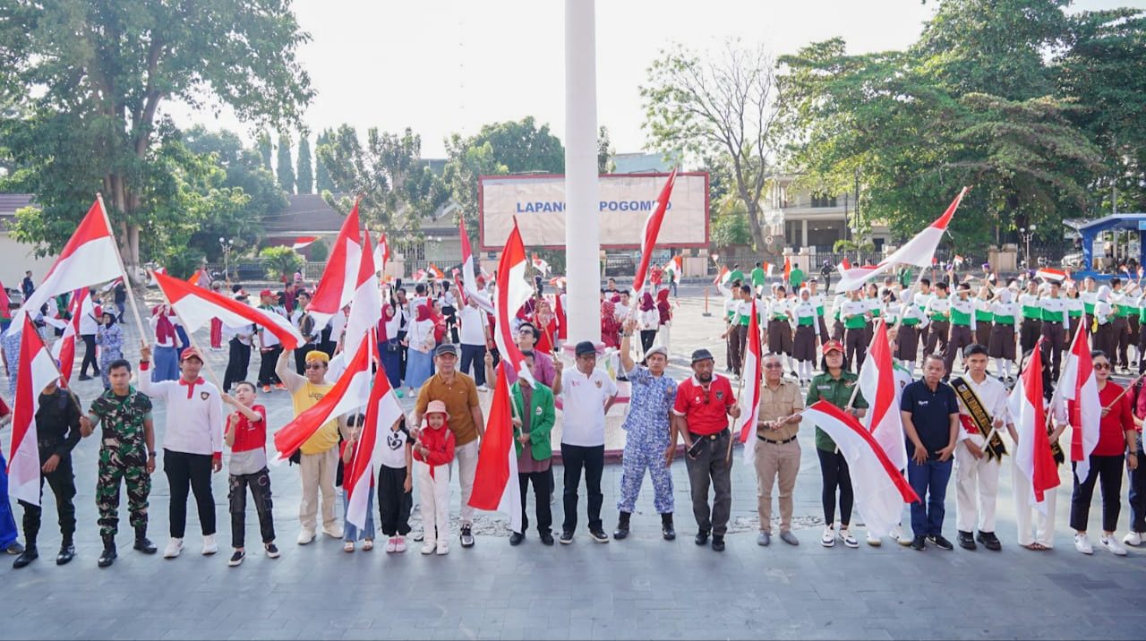 Peringati HUT ke-79 Kemerdekaan RI, Pemprov Sulteng Bagikan 10 Juta Bendera Merah Putih
