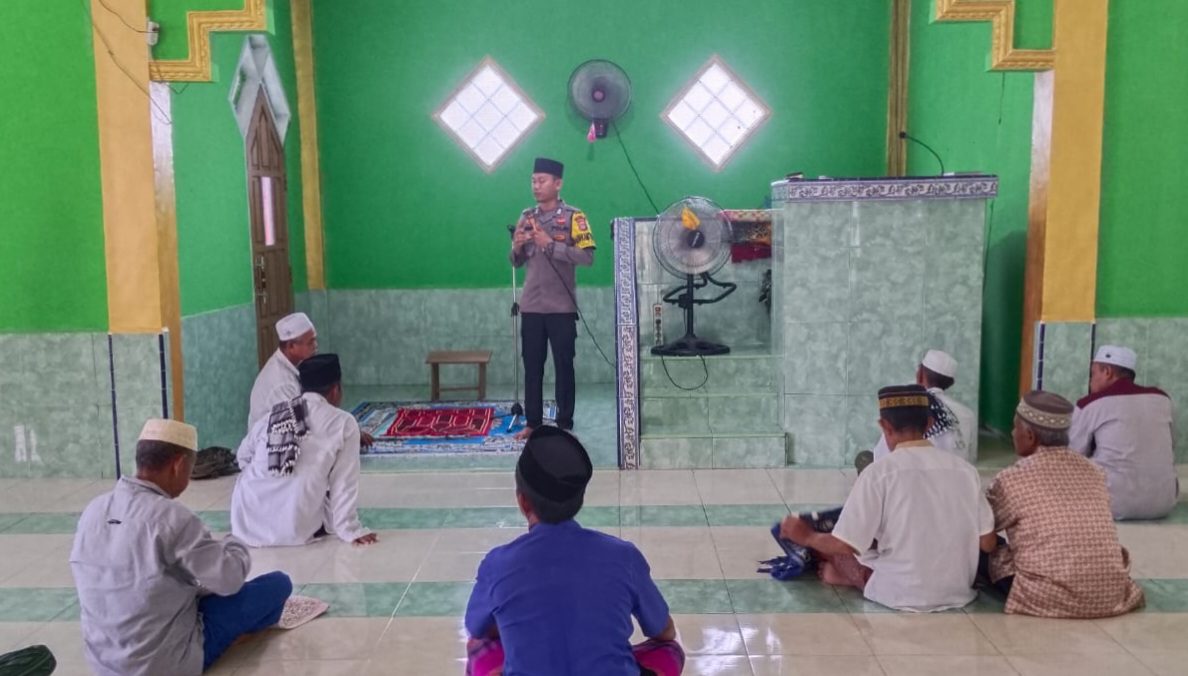 Upaya Cegah Radikalisme, Polri Sambangi Tokoh Agama di Desa Towu Poso