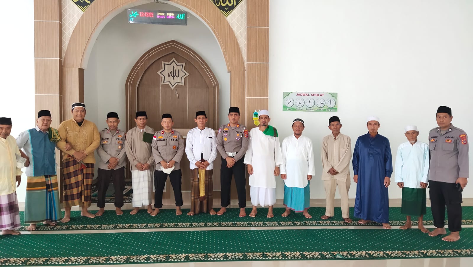 Pesan Damai dari Mimbar Masjid, Dai Polri Ajak Tingkatkan Iman dan Taqwa