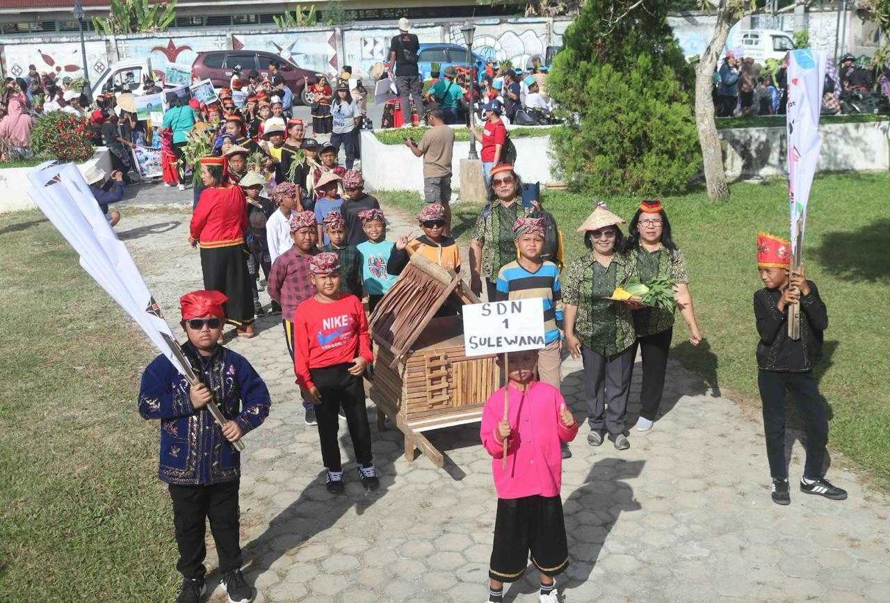 FESTIVAL MOSINTUWU 2025; Taman Bumi, Mendorong Geopark Poso