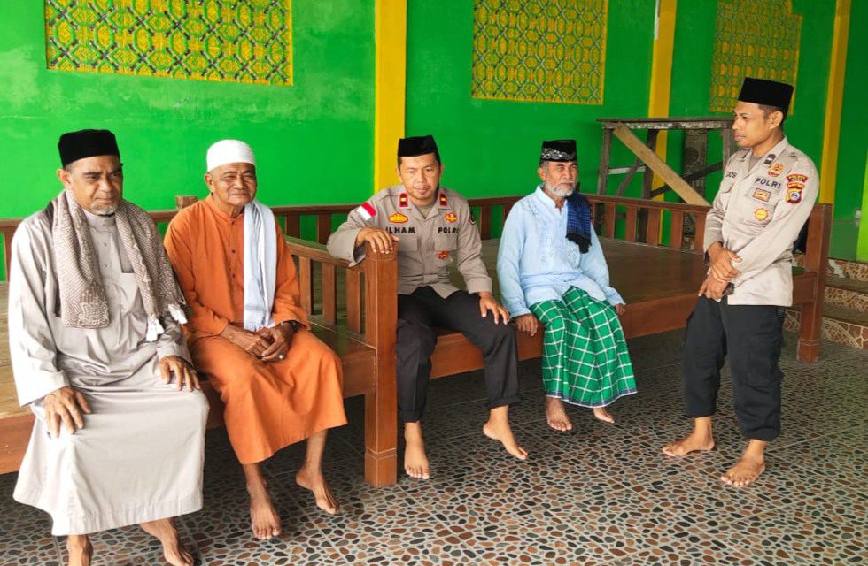 Tangkal Intoleransi, Dai Polri Aktif Silaturahmi dengan Tokoh Agama di Poso