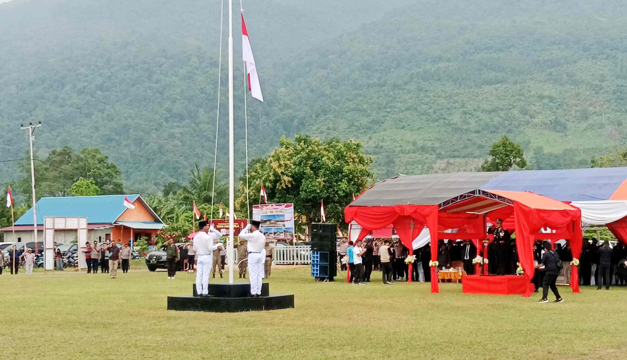 Kapolda Sulteng Jadi Irup HUT ke 80 RI di Dusun Tamanjeka