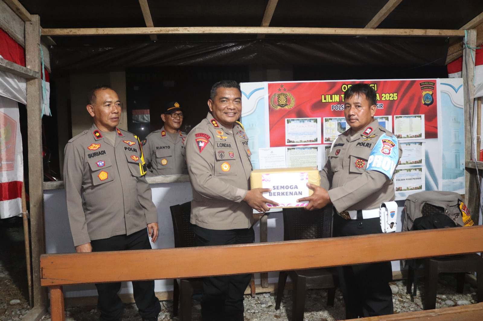 Pastikan Kamtibmas Aman, Kapolres Poso Cek Langsung Kesiapan Pos Pengamanan Nataru