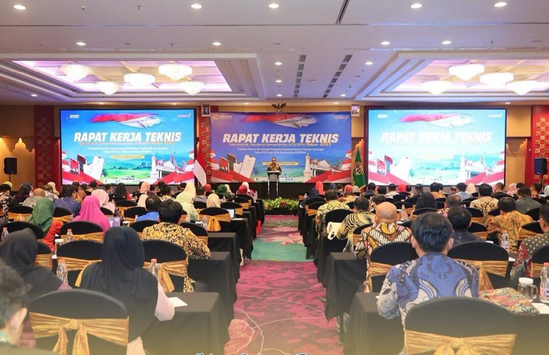 Buka Rakernis Sekretariat Jenderal, Irjen ATR/BPN Sampaikan Peran Strategis Staf Tata Usaha sebagai Pengawas Internal