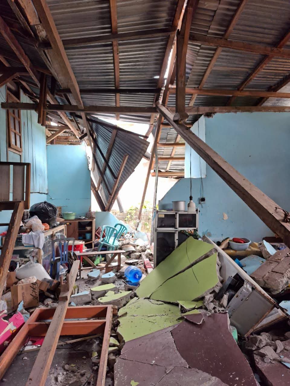 Gempa M 6,7 Guncang Sulteng, Puluhan Warga Luka-Luka, Rumah dan Infrastruktur Jalan Palu-Sigi-Poso Rusak