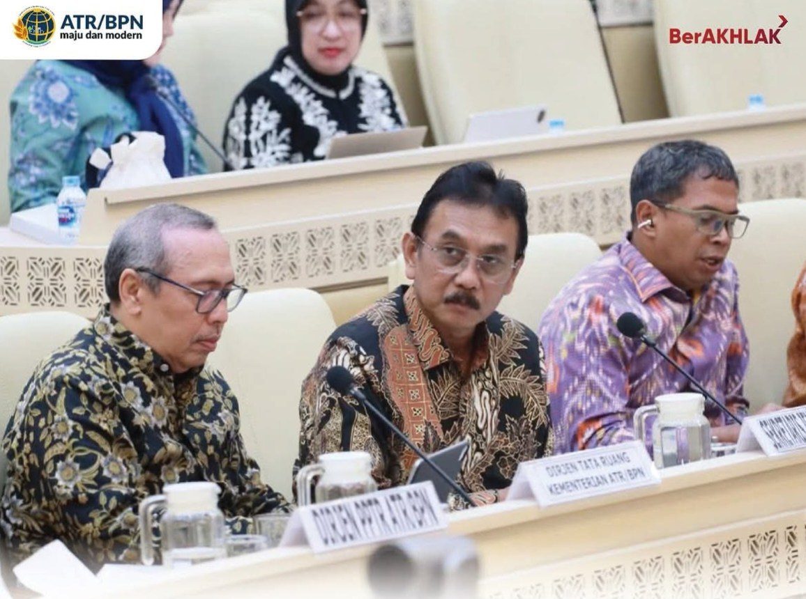 Sekjen ATR/BPN Paparkan Progres 7 Layanan Prioritas di RDP Komisi II DPR RI