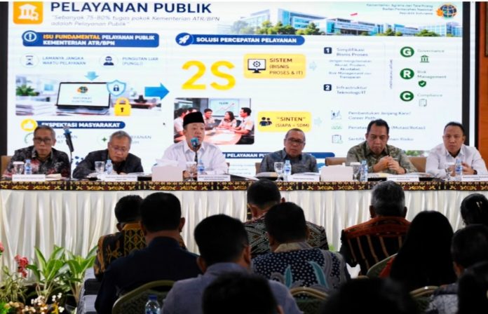 Menteri Nusron Minta BPN NTT Pakai Sudut Pandang Masyarakat dalam Layanan Pertanahan