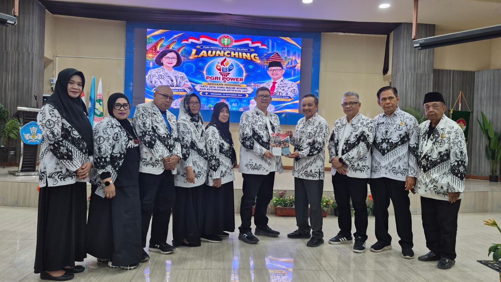 PGRI Power Sulsel: Dorong 1 Juta Guru Mahir AI dan Koding
