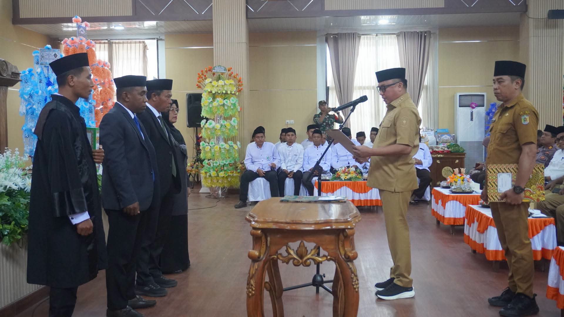 Peringatan Maulid Nabi 1448 H, Bupati Delis Kukuhkan Pengurus Baznas dan IPIM Morut