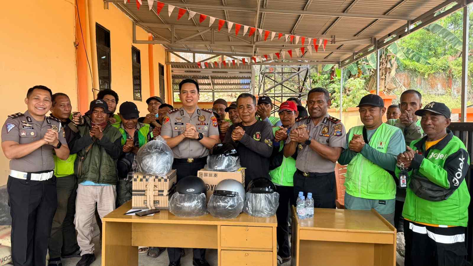 Kapolres Morowali Utara Temui Tukang Ojek: Janji Tindak Tegas Mafia BBM dan Benahi Lampu Merah